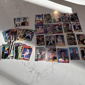 1985-1992 Topps Vintage Baseball Cards Pirates! - Non-graded - 52‎ cards